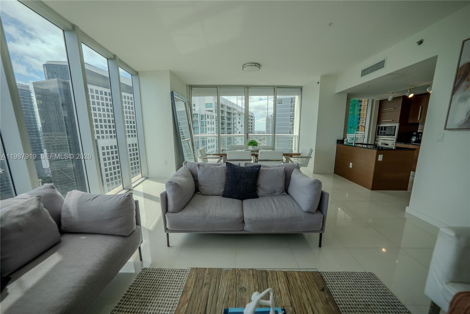 ICON BRICKELL CONDO NO 3 - Residential