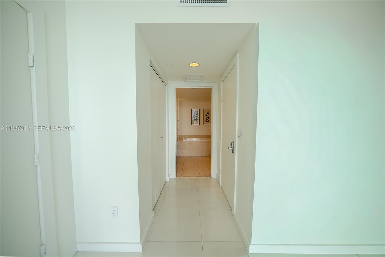 ICON BRICKELL CONDO NO 3 - Residential