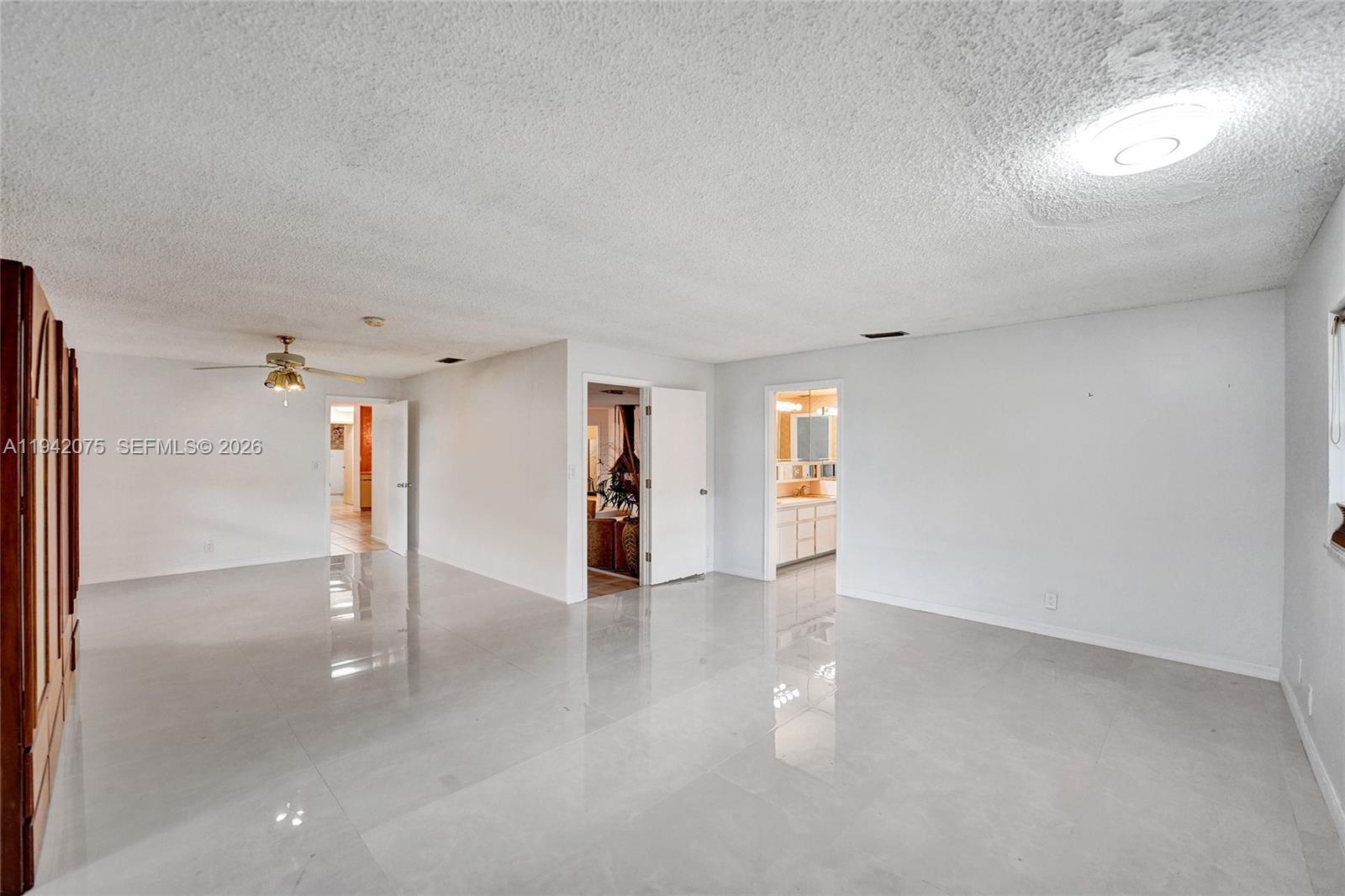 NEW ORLEANS VILLAS - Residential