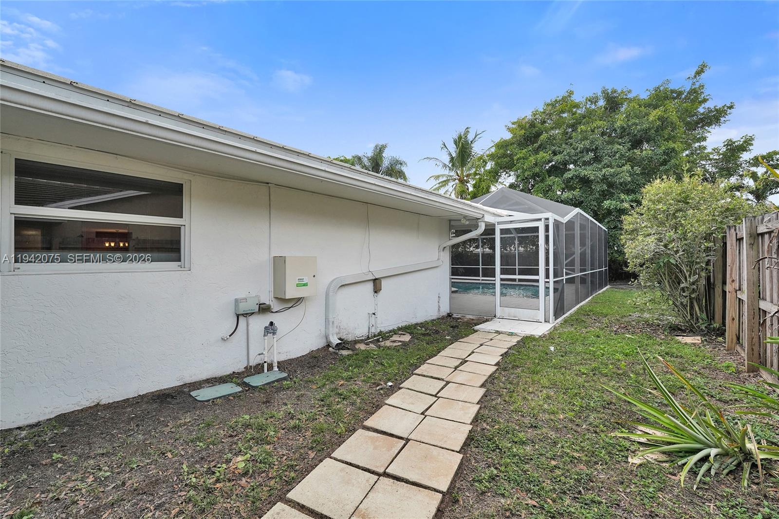 NEW ORLEANS VILLAS - Residential