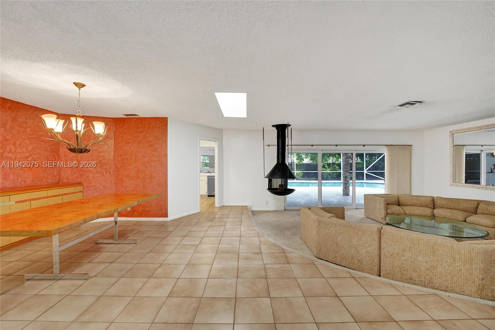 NEW ORLEANS VILLAS - Residential