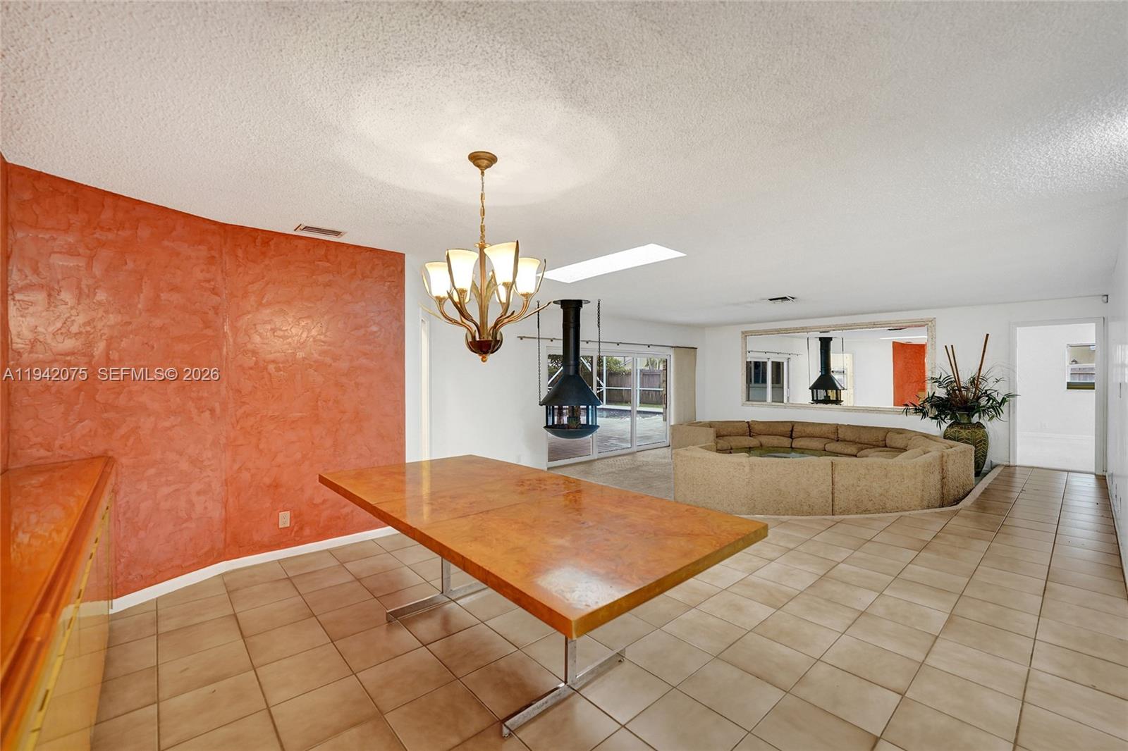 NEW ORLEANS VILLAS - Residential