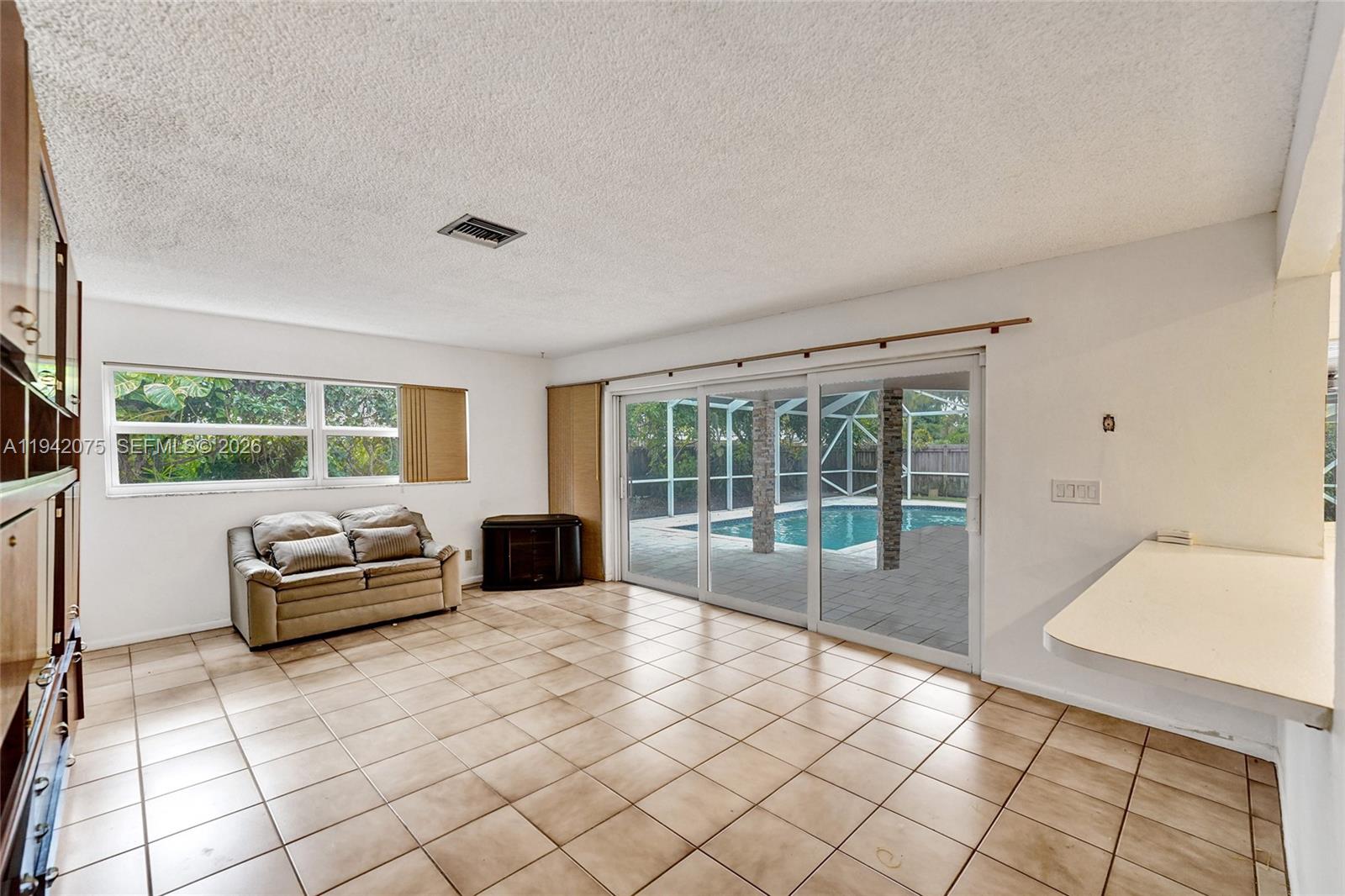 NEW ORLEANS VILLAS - Residential