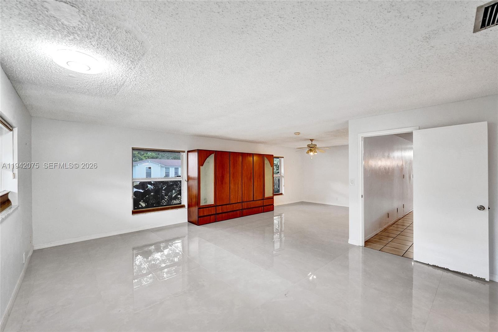 NEW ORLEANS VILLAS - Residential