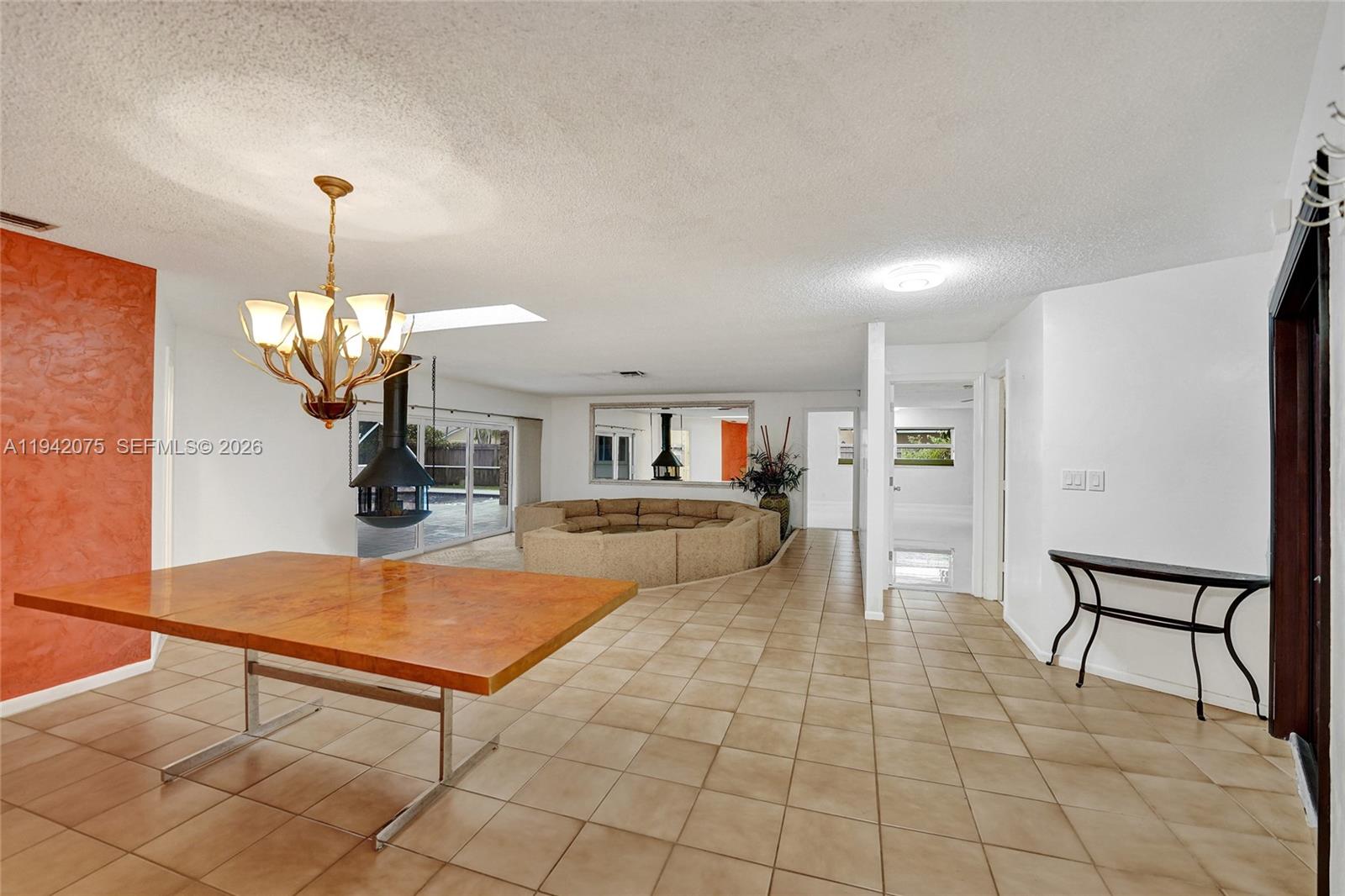 NEW ORLEANS VILLAS - Residential