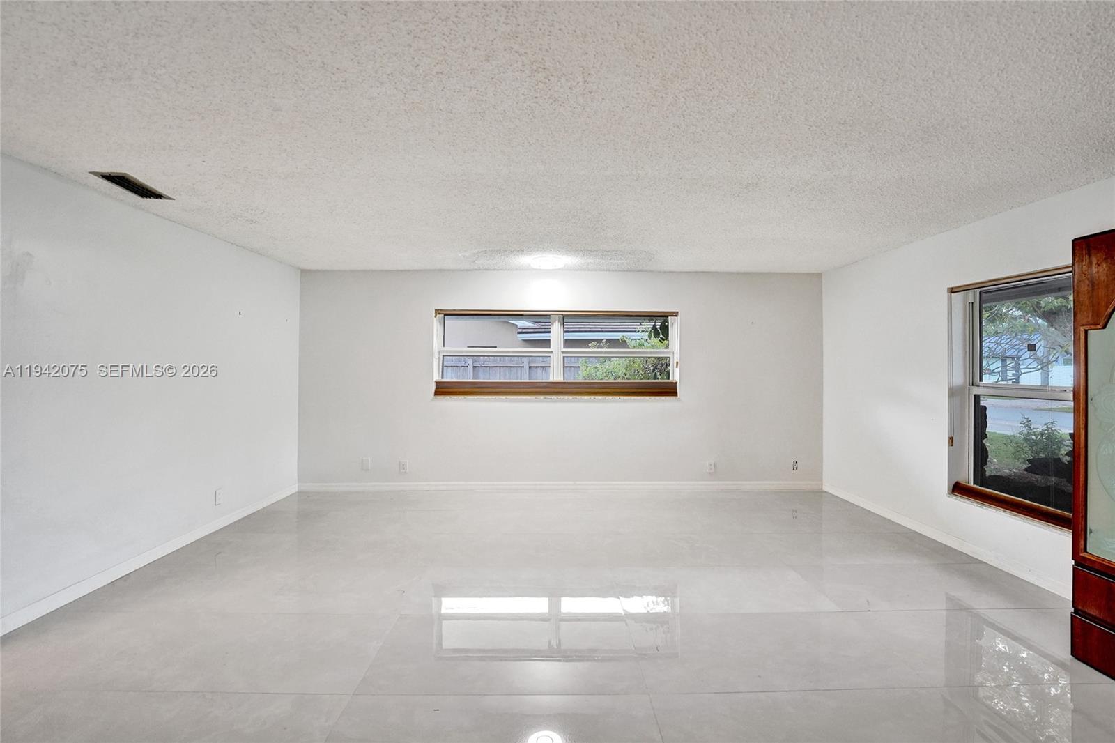 NEW ORLEANS VILLAS - Residential