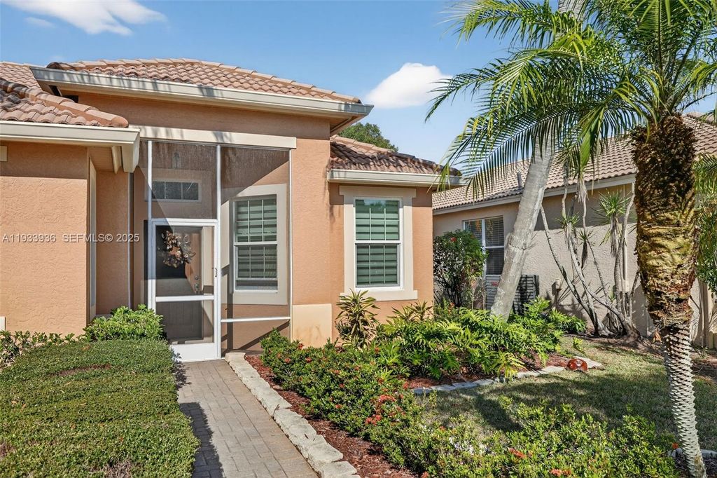 Photo of 508 NW Waverly Cir, Port St Lucie, FL 34983 (MLS # A11933936)