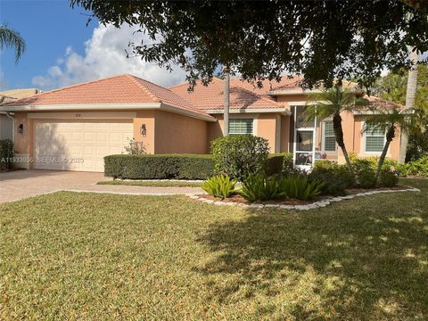 508 NW Waverly Cir Port St Lucie FL 34983