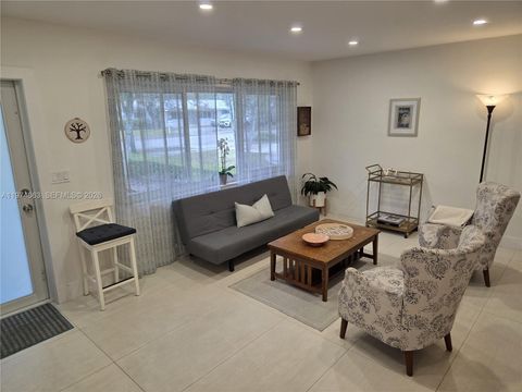 11720 SW 81st Rd 11720 Pinecrest FL 33156