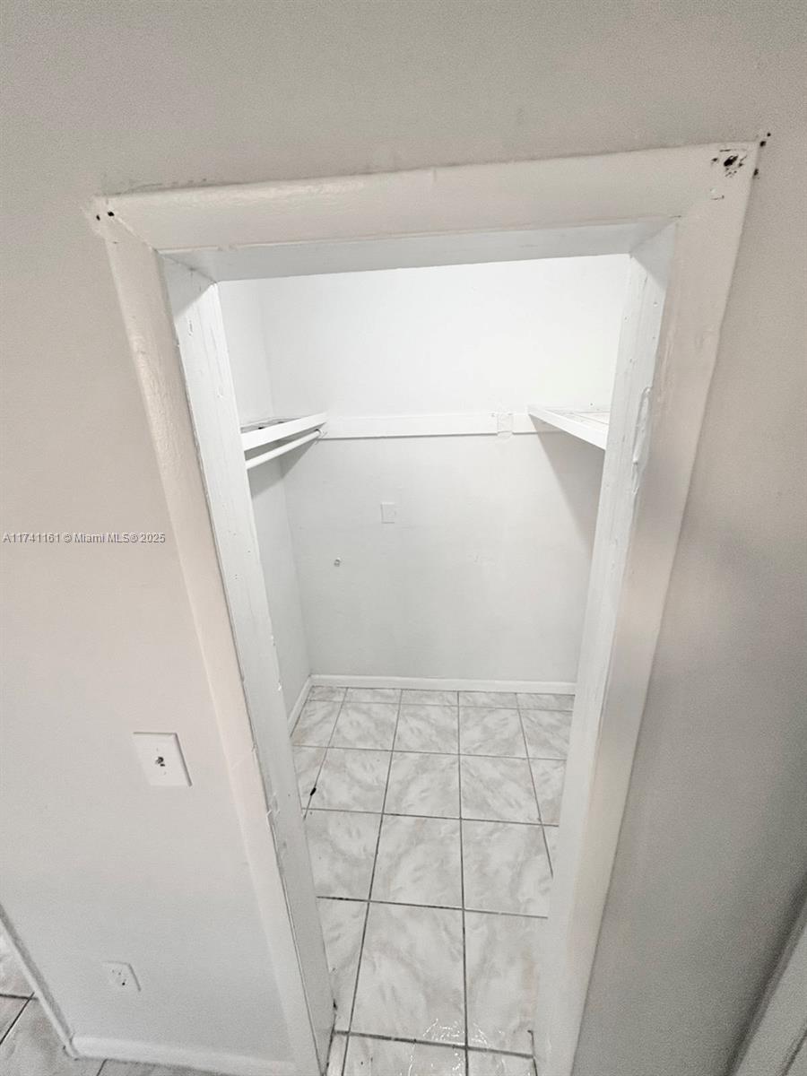 EVANSTON HEIGHTS - Residential Income