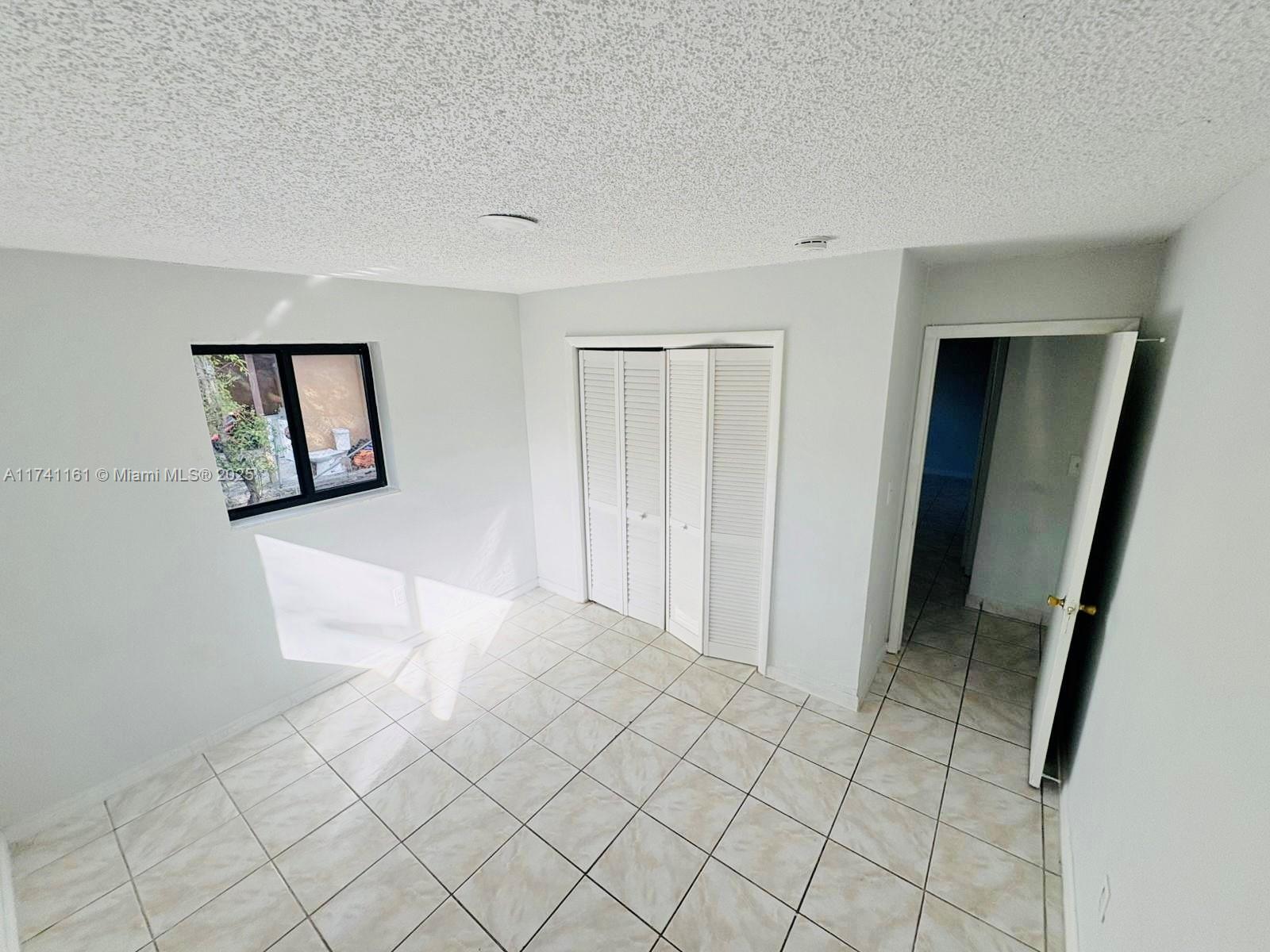 EVANSTON HEIGHTS - Residential Income