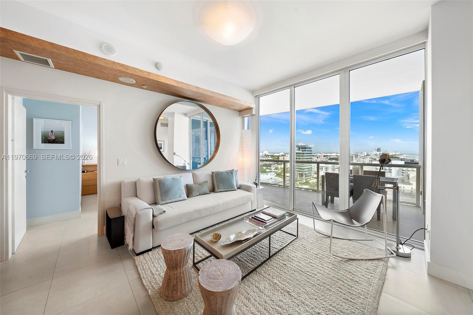 CONTINUUM ON SOUTH BEACH - Residential Lease