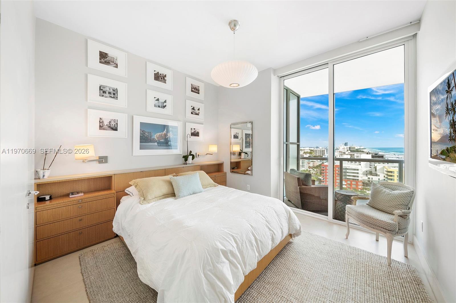 CONTINUUM ON SOUTH BEACH - Residential Lease