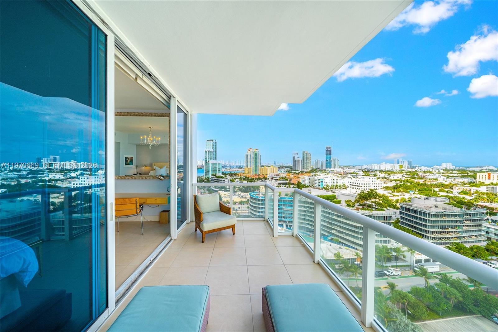 CONTINUUM ON SOUTH BEACH - Residential Lease