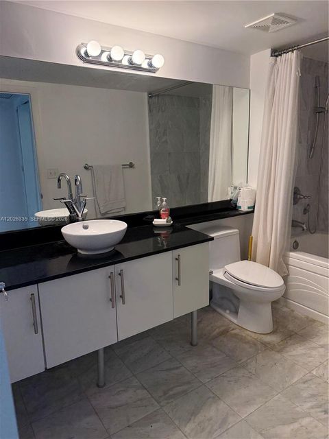 Tiny photo for 31 SE 5th St #705, Miami, FL 33131 (MLS # A12026335)