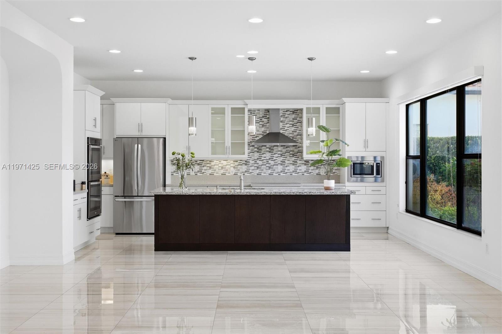 PEMBROKE LAKES SOUTH - Residential