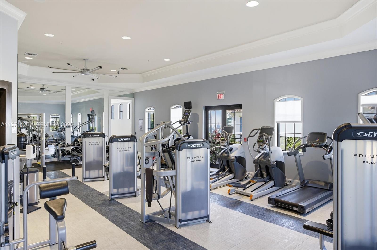 PEMBROKE LAKES SOUTH - Residential