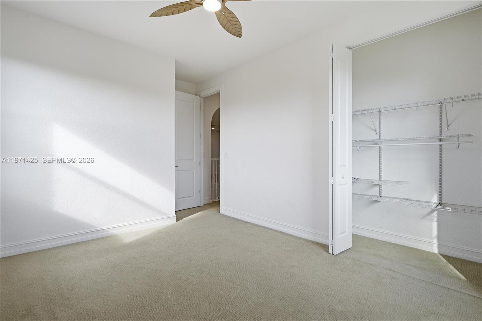 PEMBROKE LAKES SOUTH - Residential