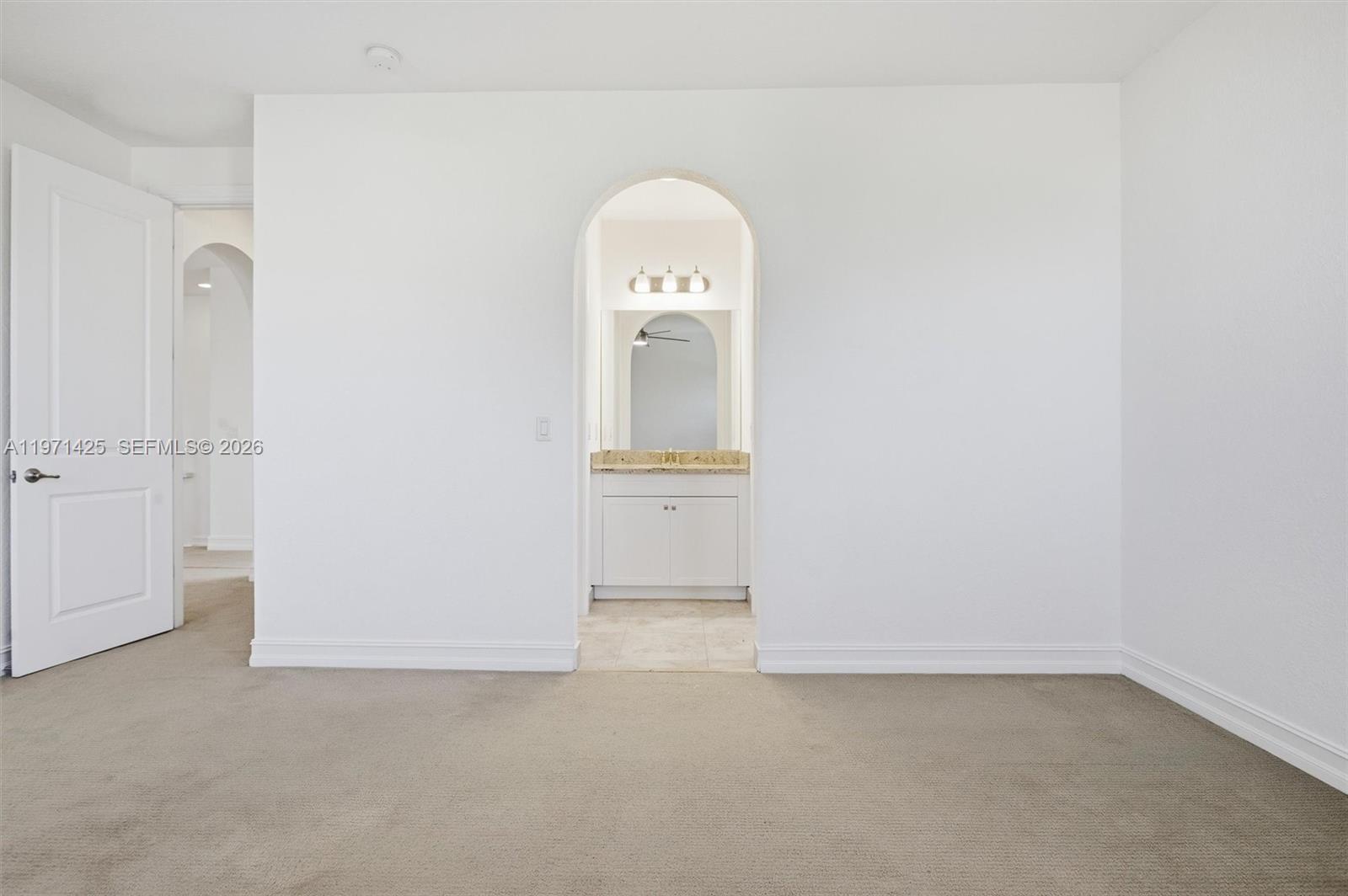 PEMBROKE LAKES SOUTH - Residential