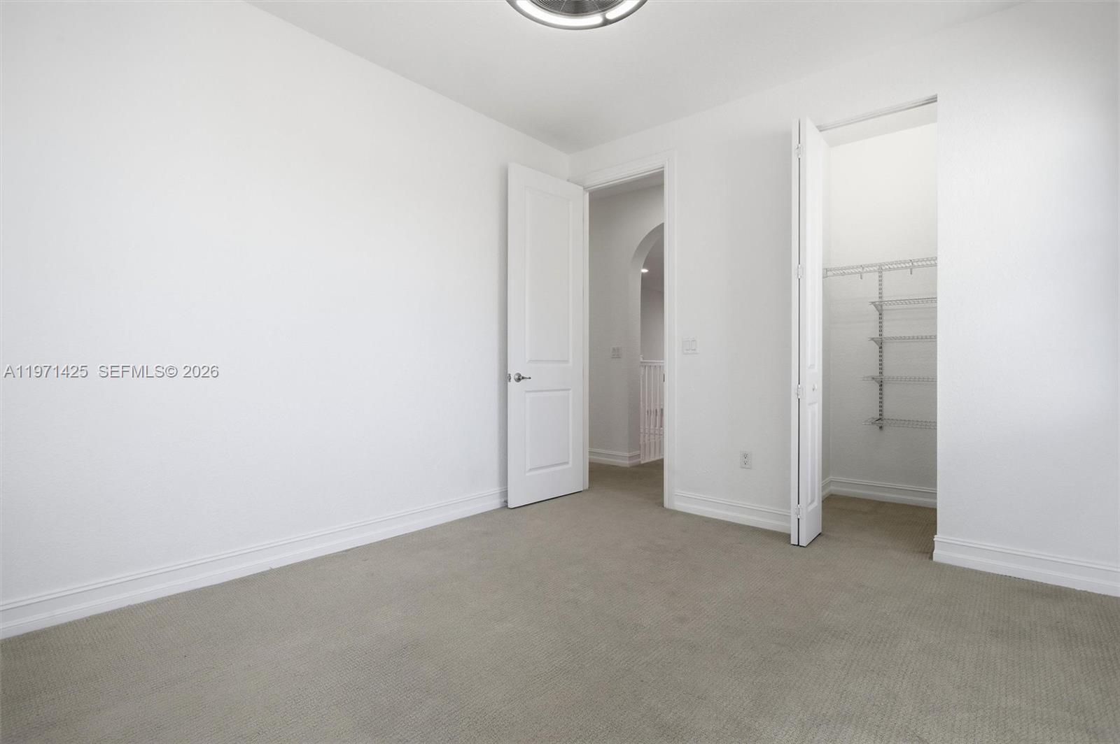 PEMBROKE LAKES SOUTH - Residential