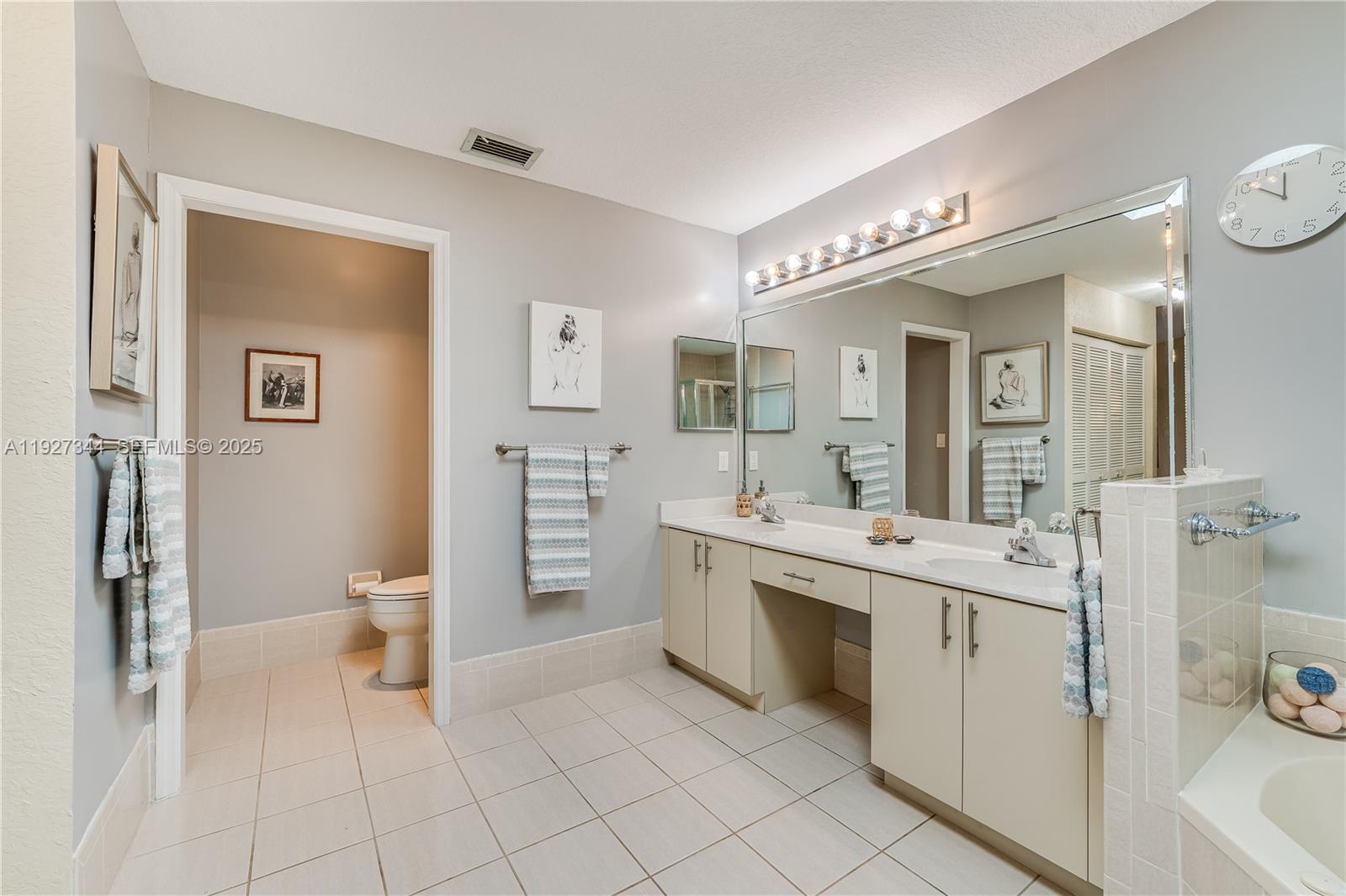 GRAND PALMS-WILSHIRE - Residential