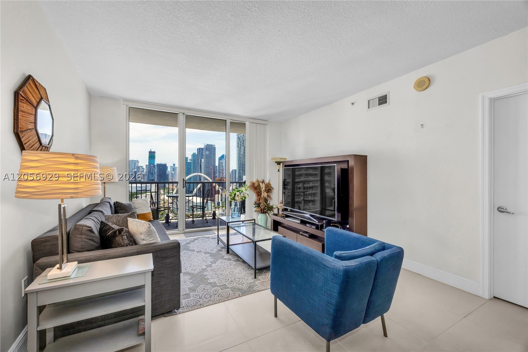 1750 N Bayshore Dr 3310