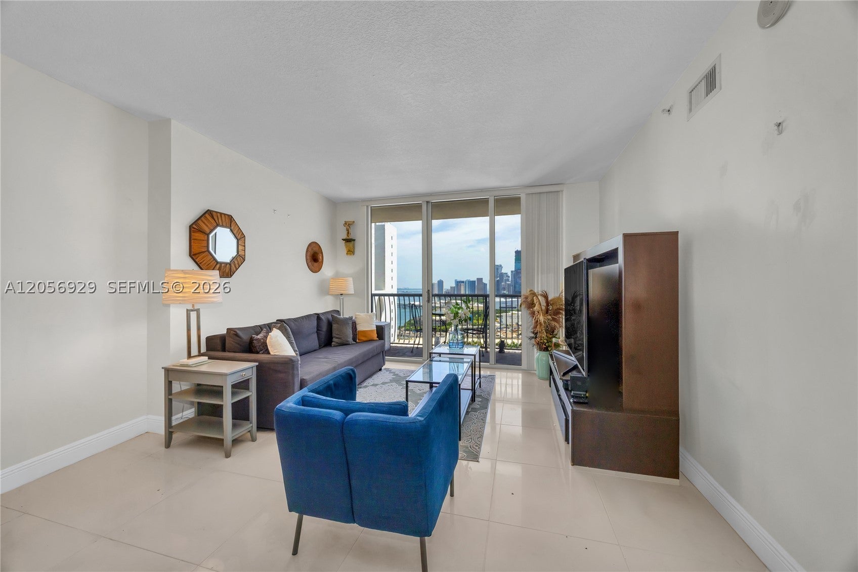 1750 N Bayshore Dr 3310