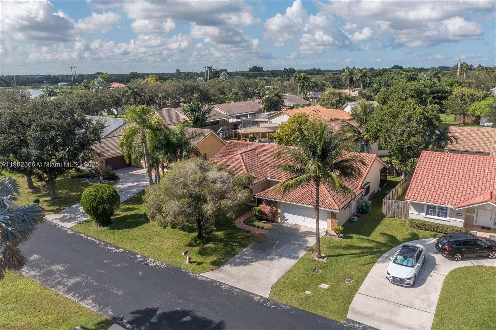 HAWKES BLUFF - Residential