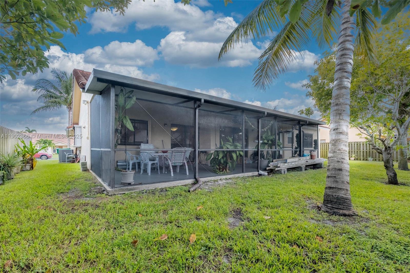 HAWKES BLUFF - Residential