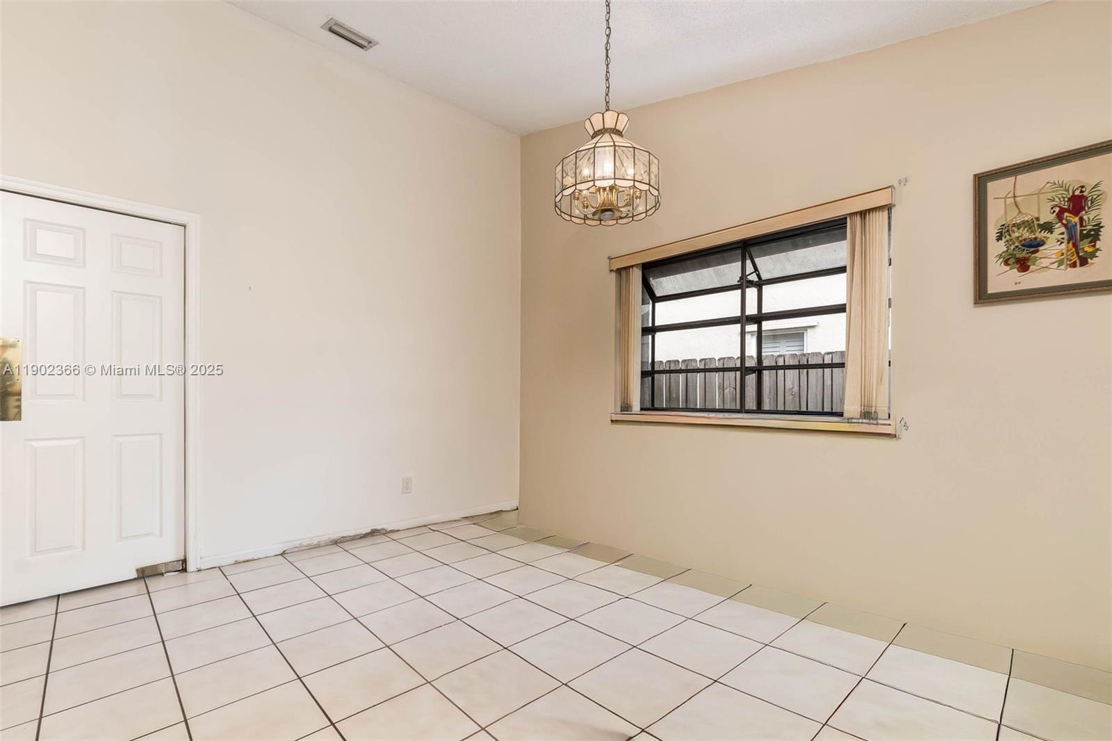 HAWKES BLUFF - Residential