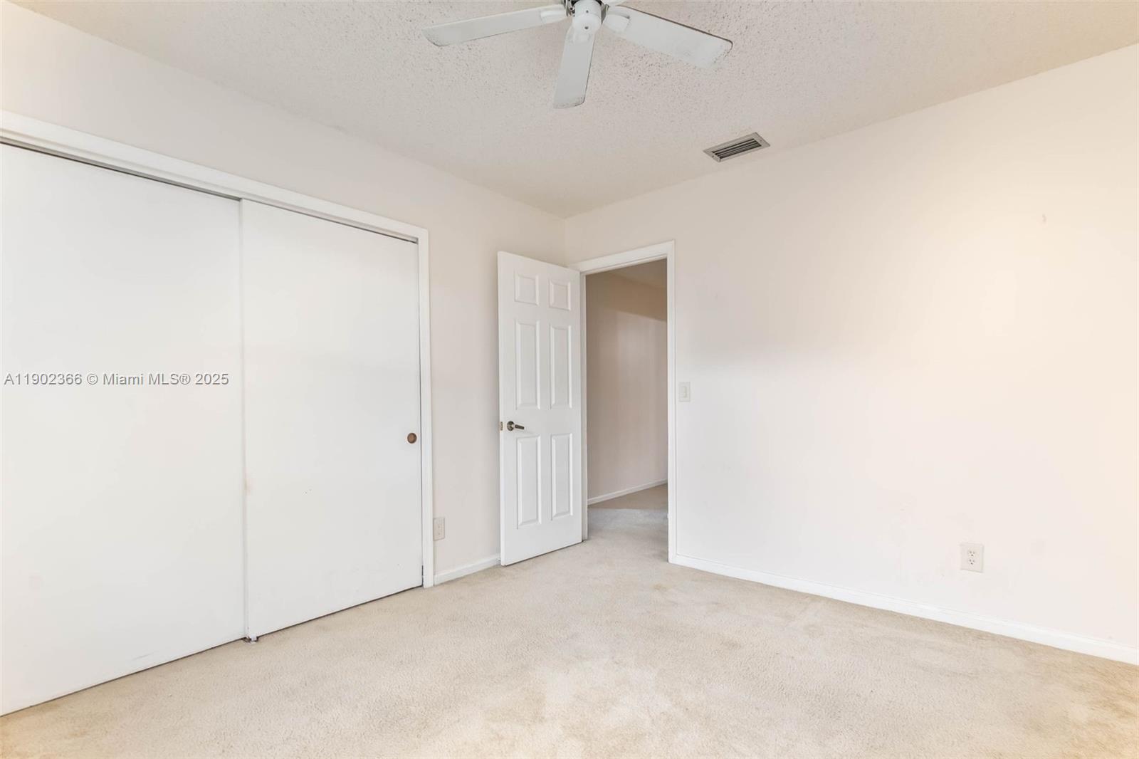 HAWKES BLUFF - Residential