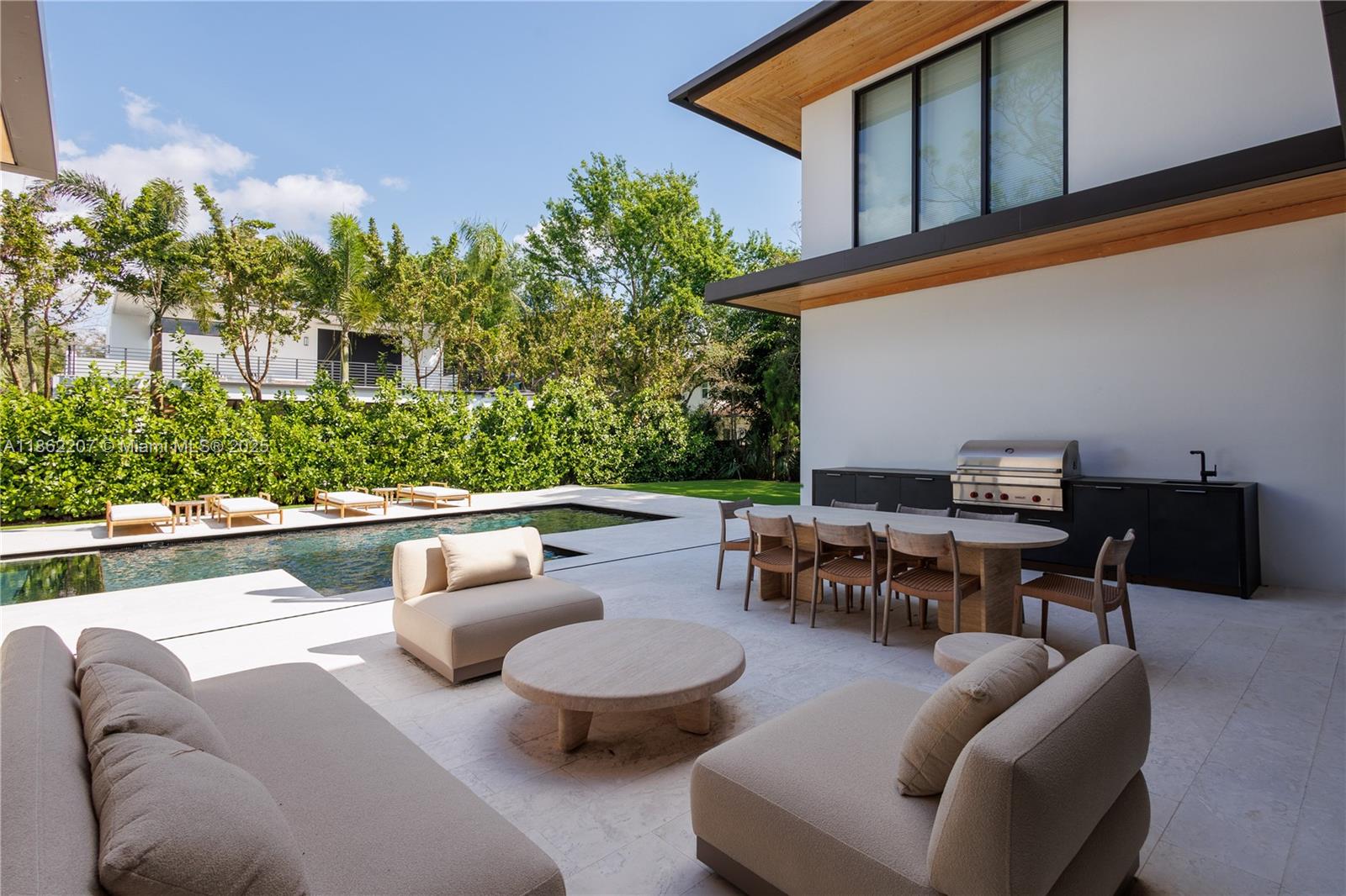 DAVIS OAKS - Residential