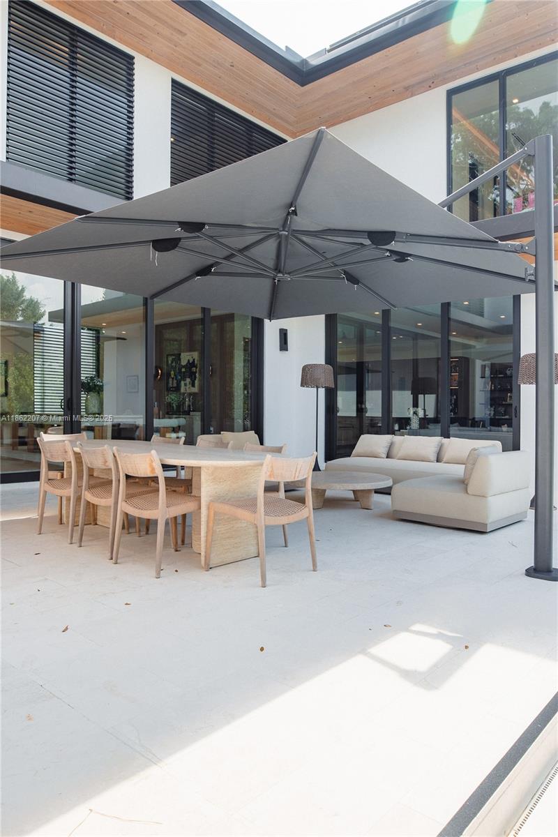 DAVIS OAKS - Residential