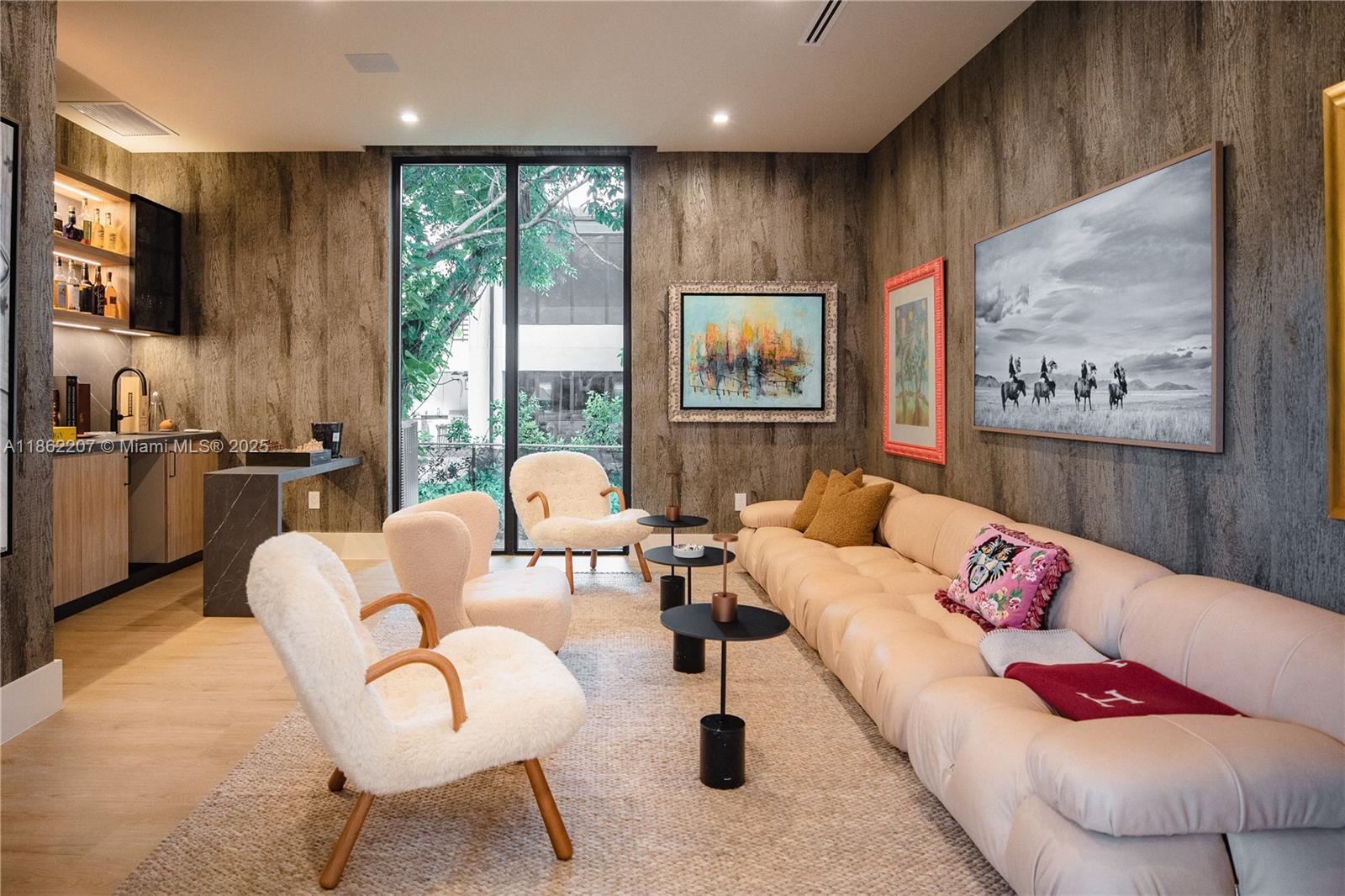 DAVIS OAKS - Residential