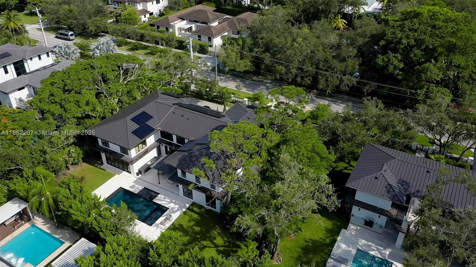 DAVIS OAKS - Residential