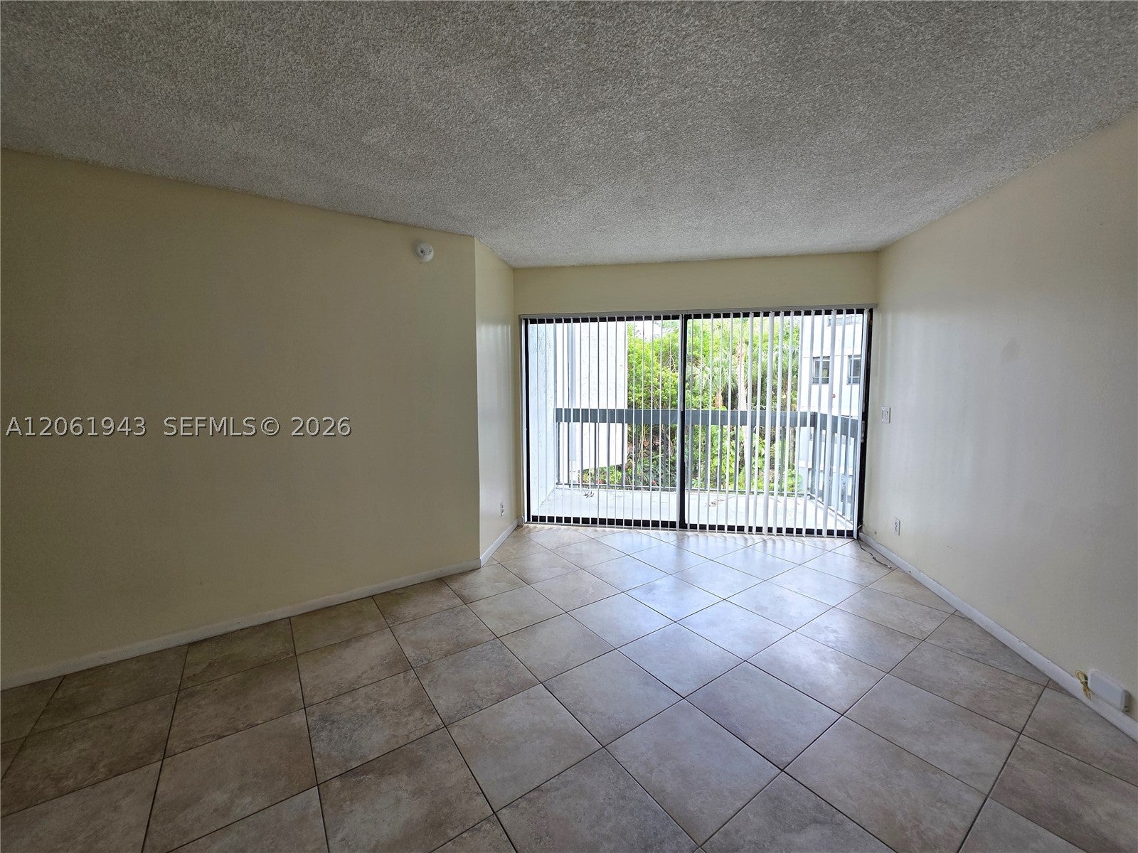 1850 N Congress Ave