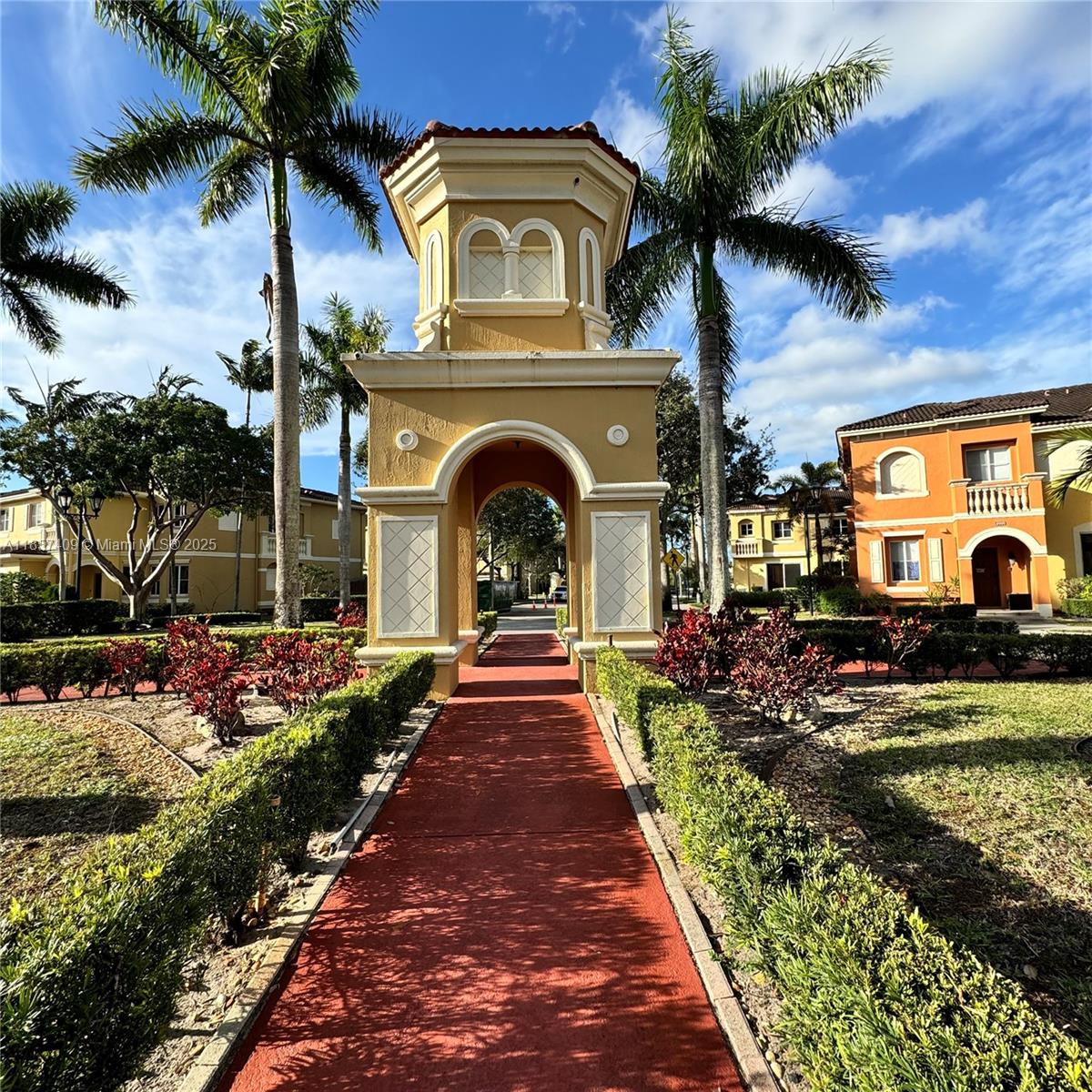 VILLAGE WALK - Residential Lease