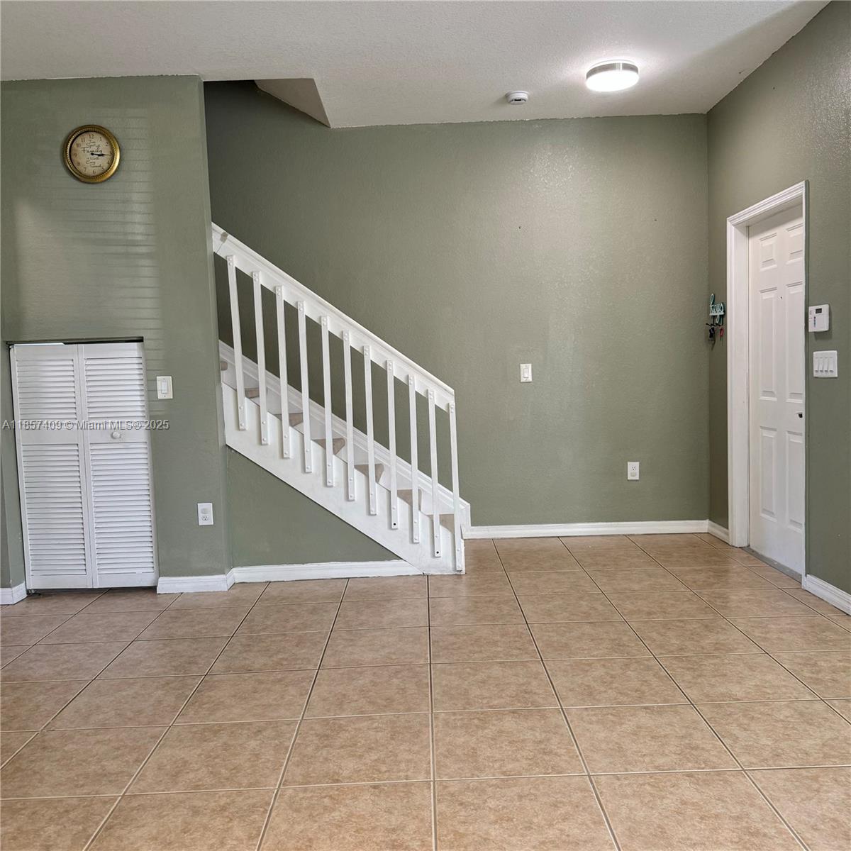 VILLAGE WALK - Residential Lease