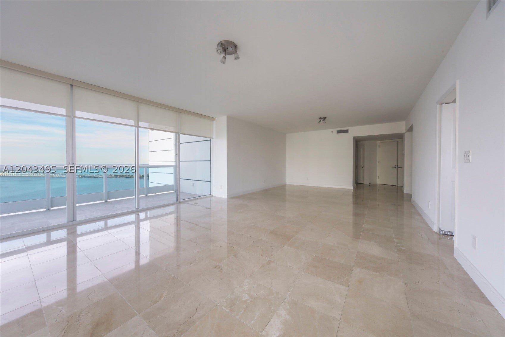 2127 Brickell Ave 2504