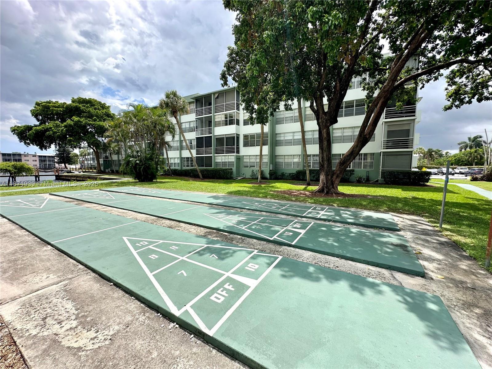 WATERGATE CONDOMINIUM NO 2 - Residential