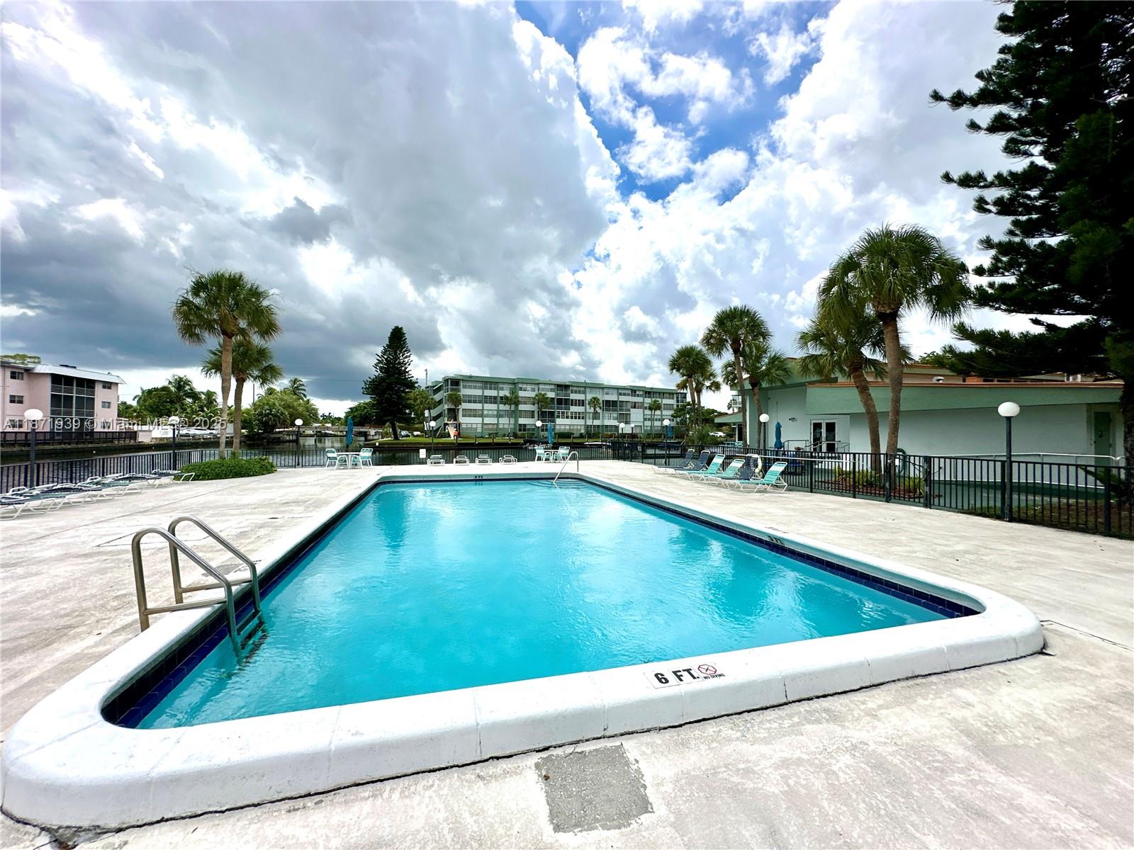 WATERGATE CONDOMINIUM NO 2 - Residential