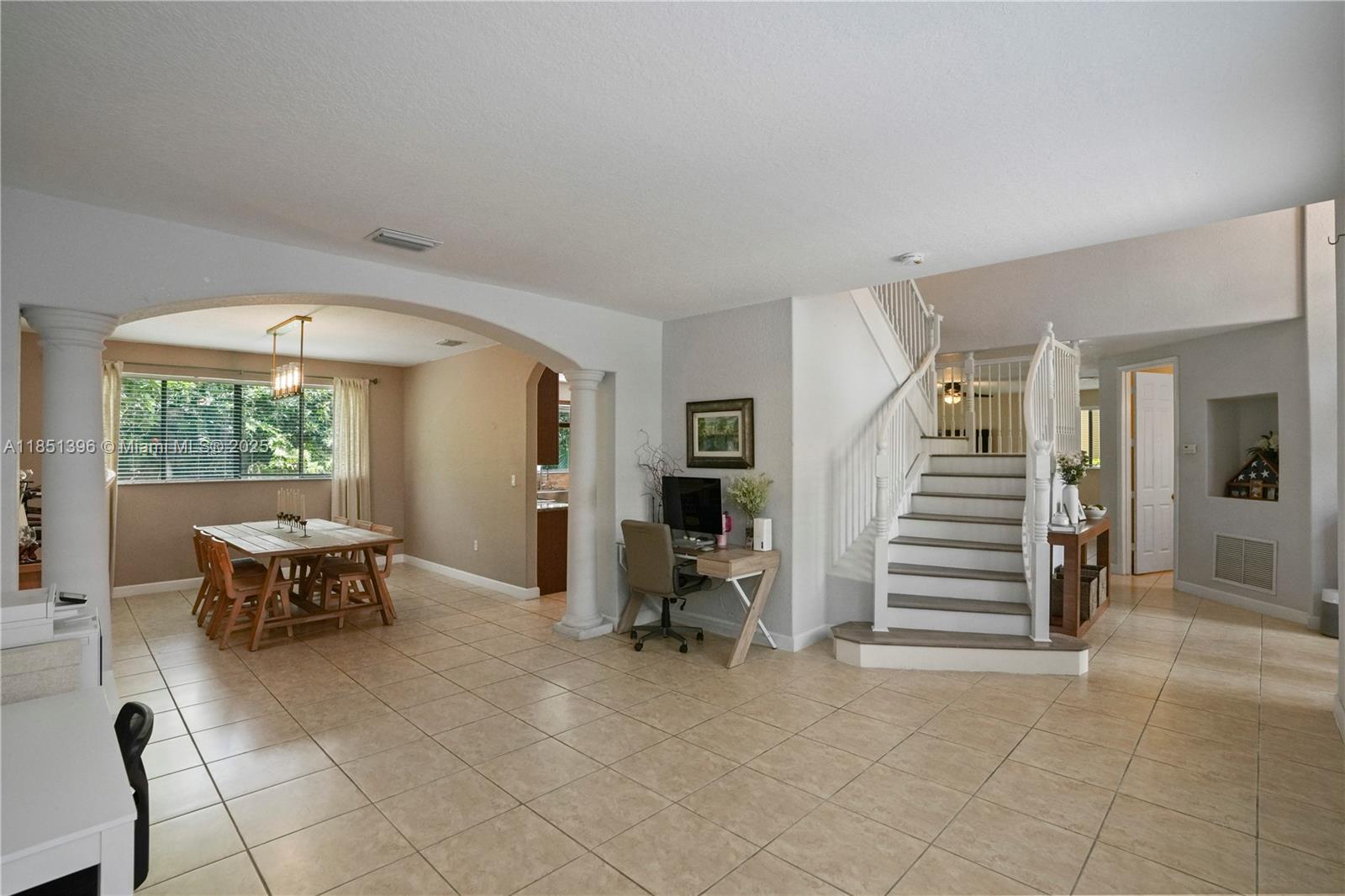 CUTLER CAY - Residential