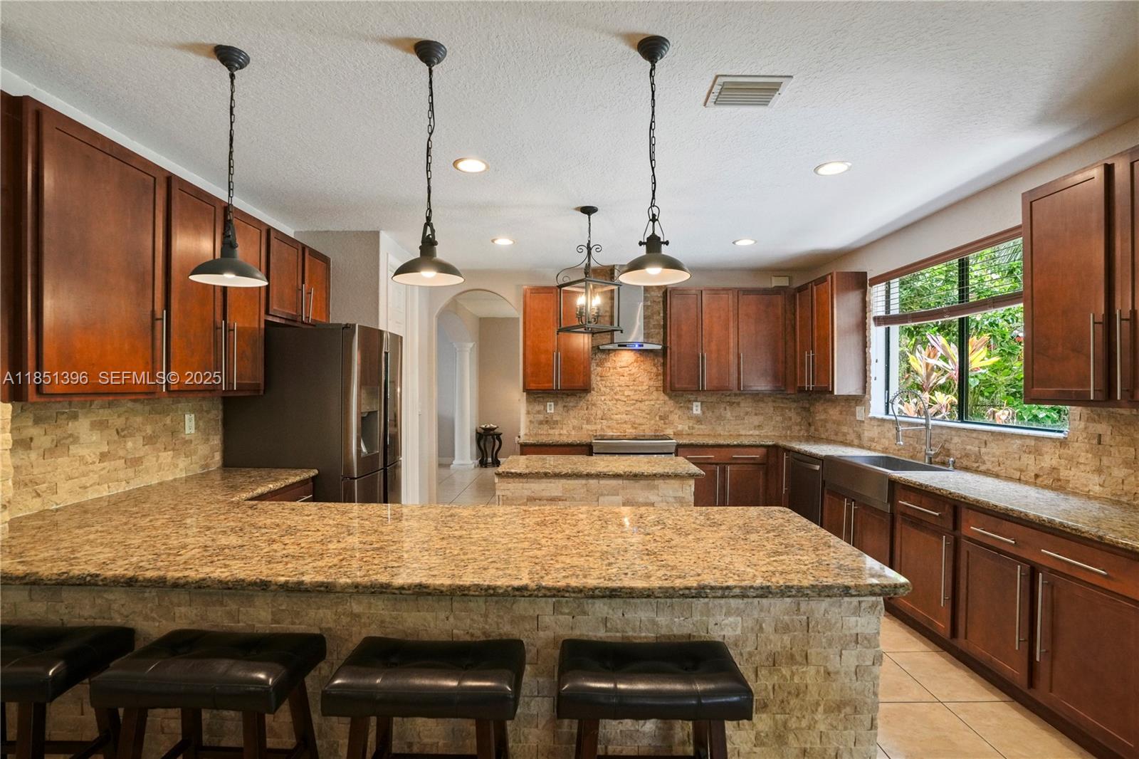 CUTLER CAY - Residential