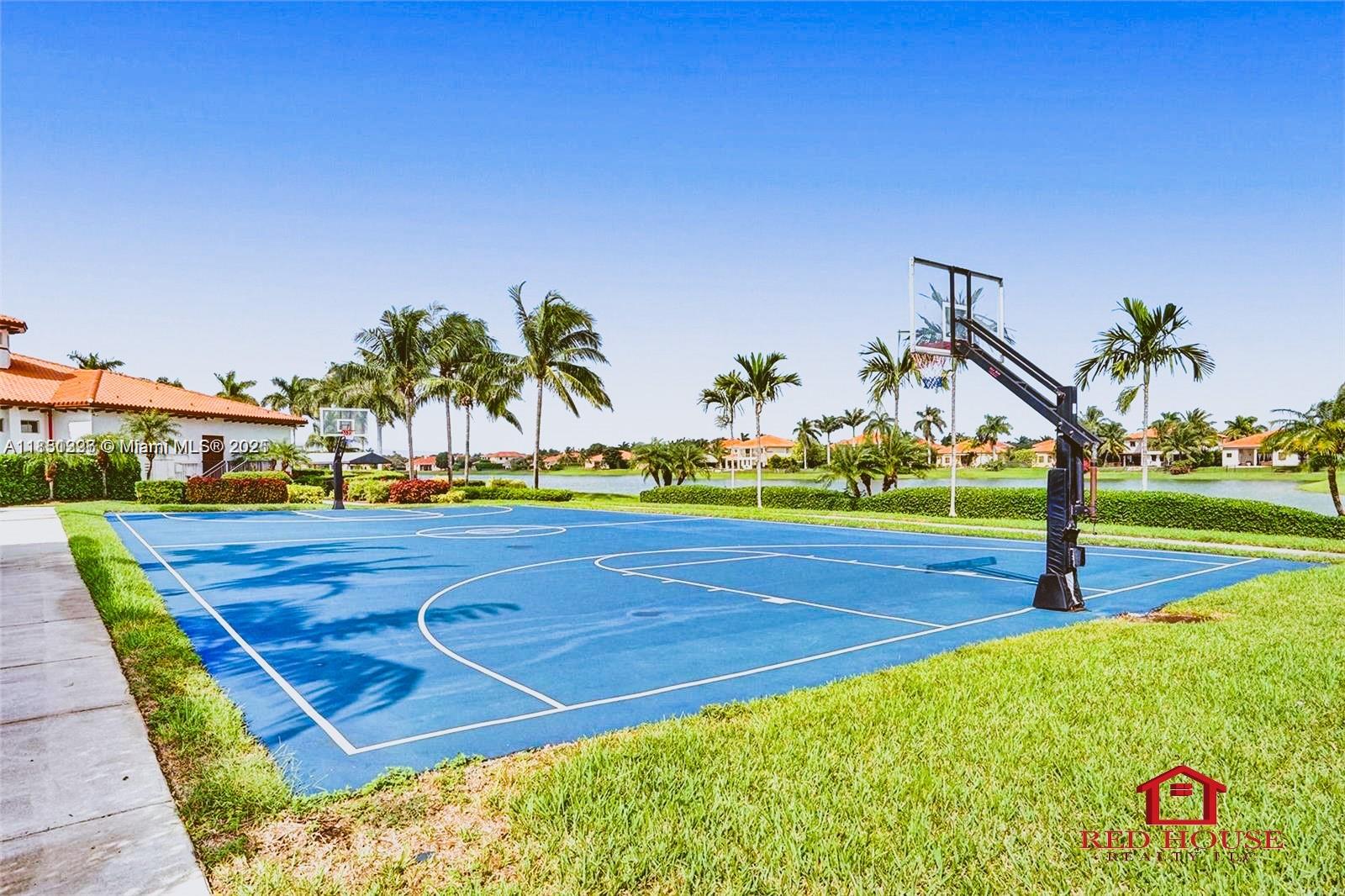 CUTLER CAY - Residential