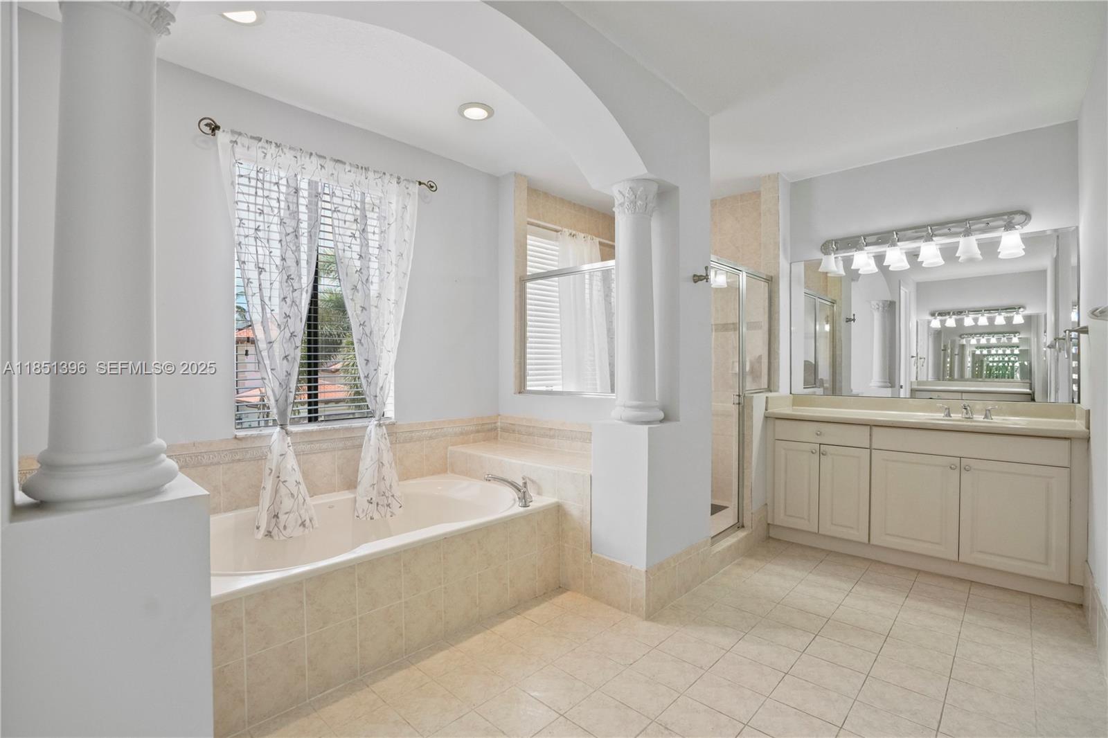 CUTLER CAY - Residential