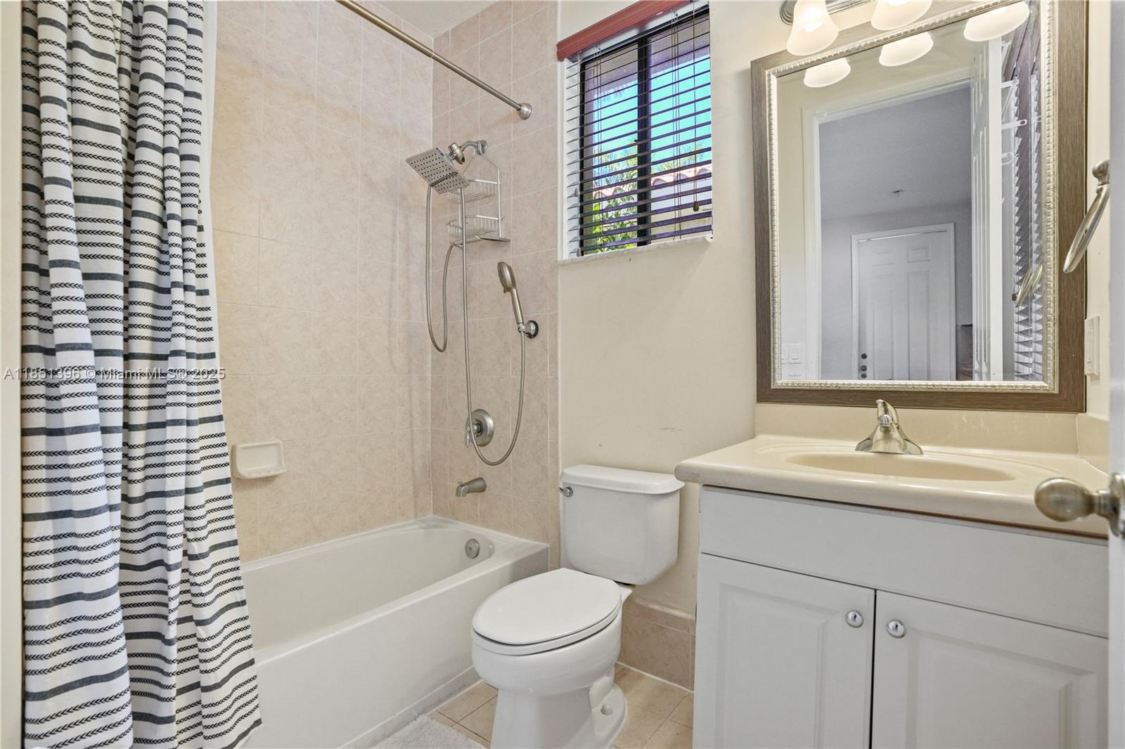 CUTLER CAY - Residential