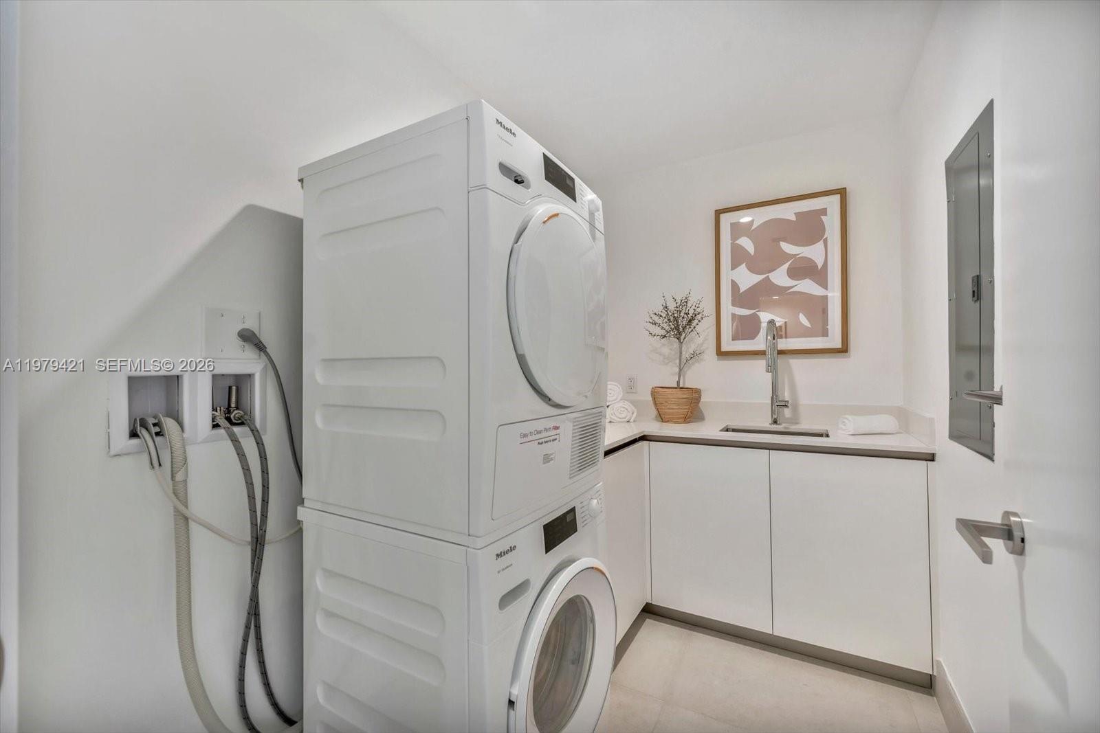 La Baia - Residential