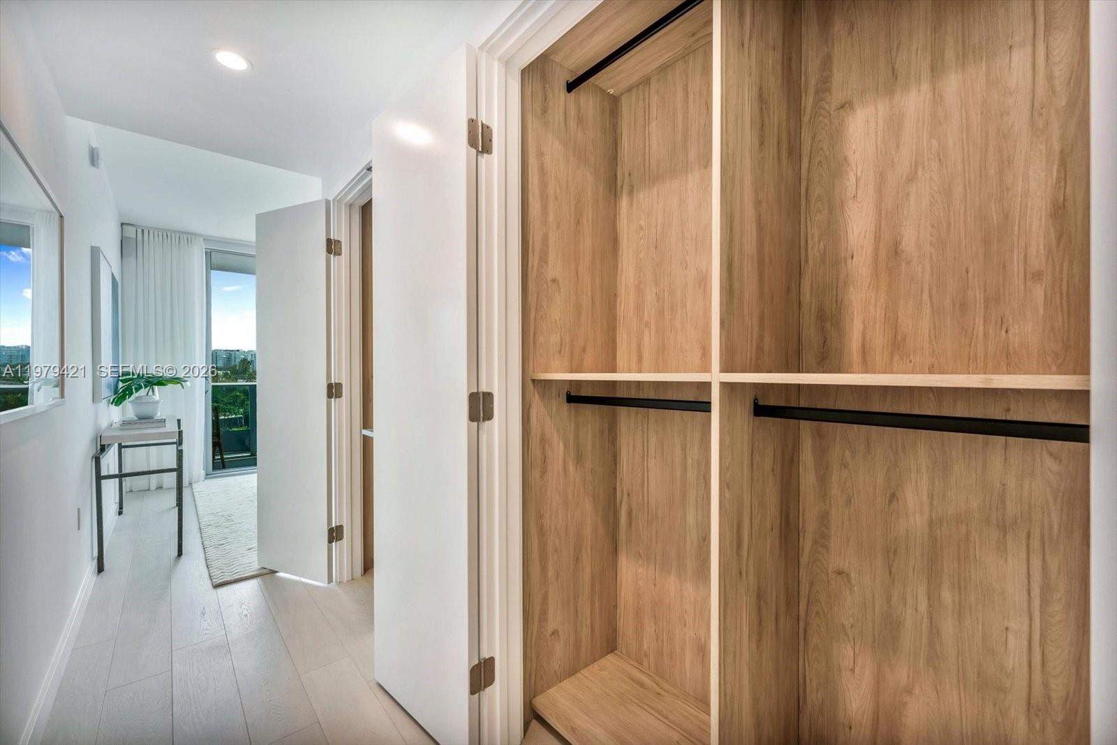 La Baia - Residential