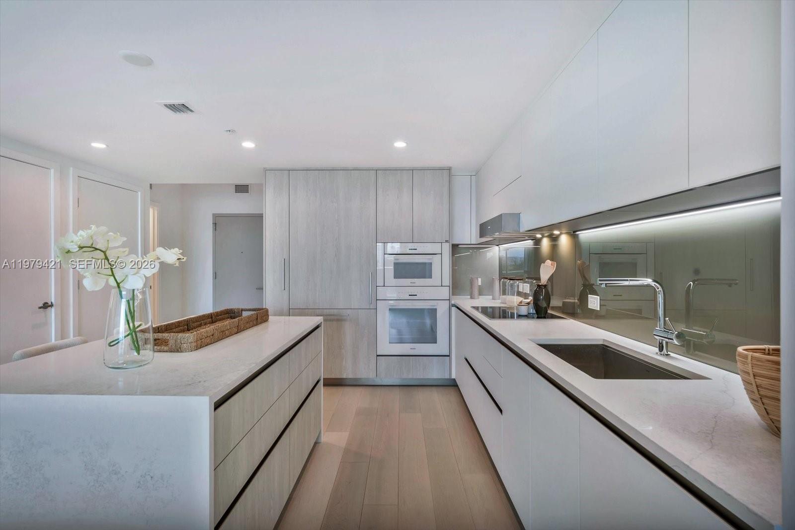 La Baia - Residential