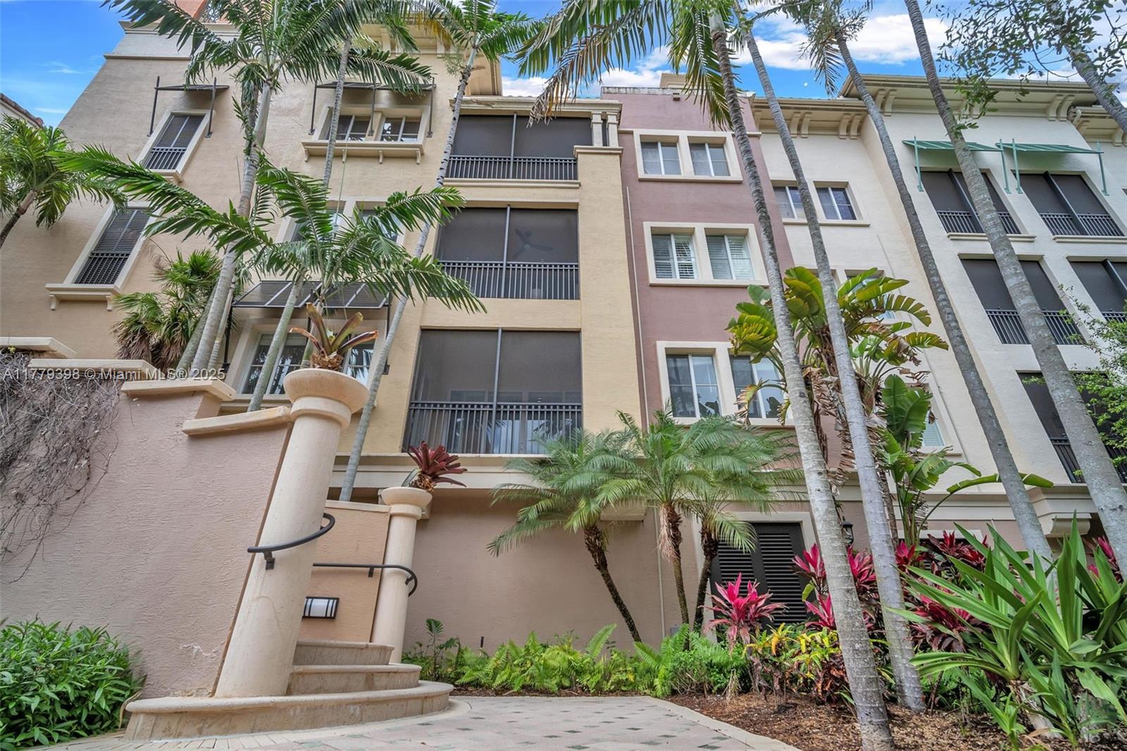 2925 Nw 126th Ave 223-1, Sunrise, Miami-Dade County, Florida - 3 Bedrooms  
3 Bathrooms - 